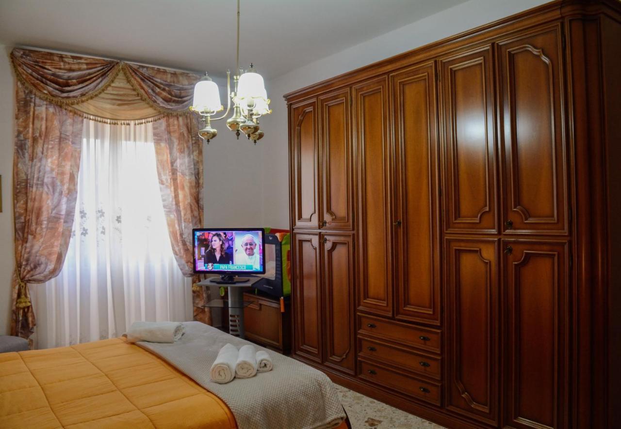Residenza Margherita - Centralissima Salernes Extérieur photo