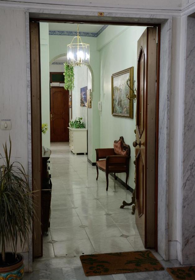 Residenza Margherita - Centralissima Salernes Extérieur photo
