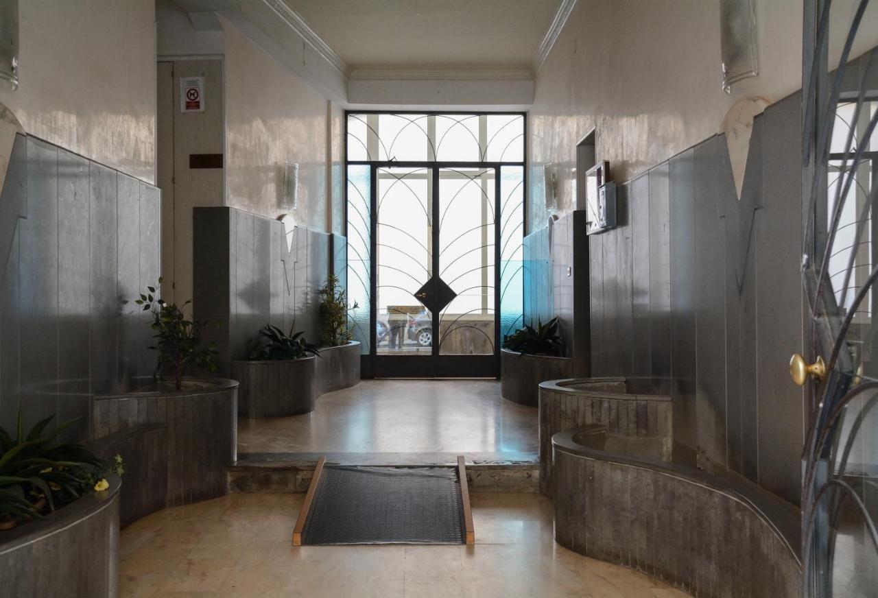 Residenza Margherita - Centralissima Salernes Extérieur photo